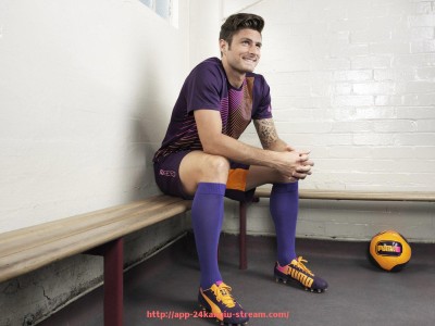 24看球直播网-跑位决定机会：世俱杯球员跑位优化案例详解