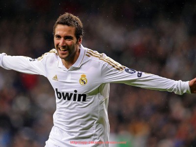 24看球直播网-摩纳哥欧冠集锦回顾:姆巴佩成名战与黑马之路